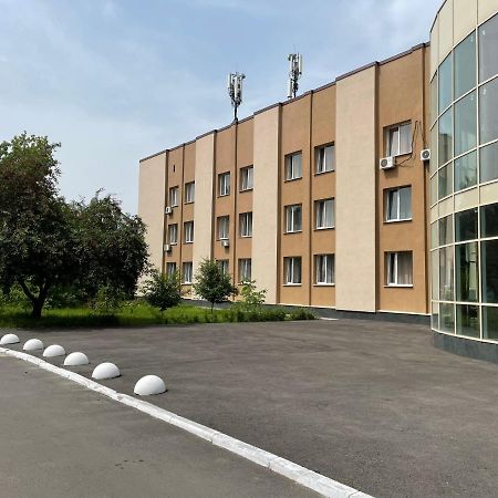 Dinamo Hotel Kharkiv Eksteriør billede